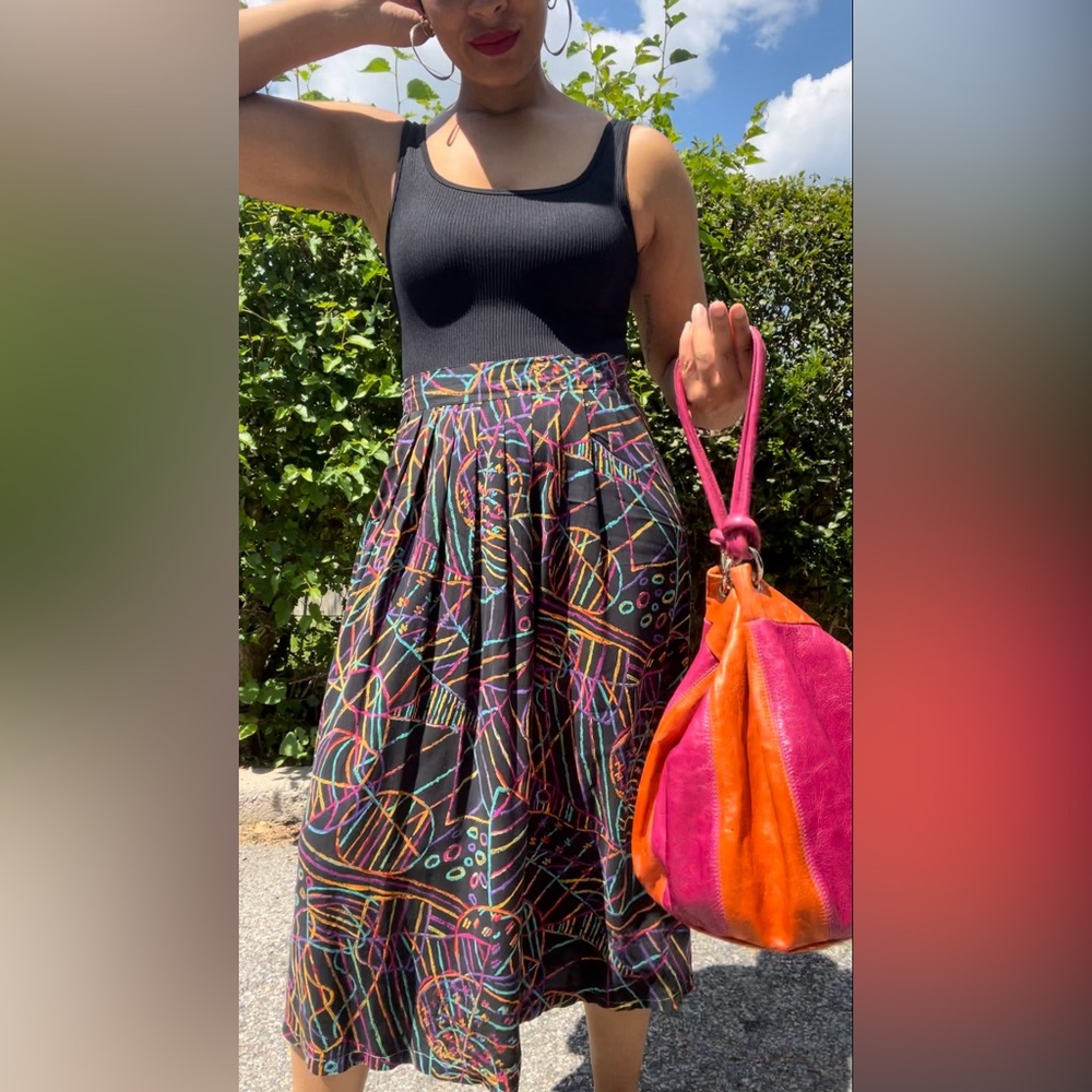 VINTAGE STATEMENT MIDI SKIRT